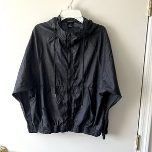 BCBGMAXAZRIA Windbreaker Size M Gently used black/purple
